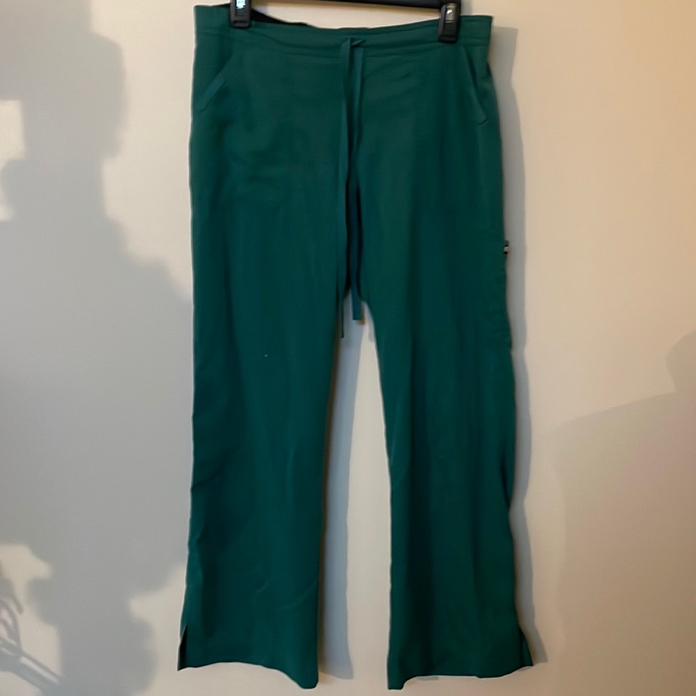 Grey’s Anatomy Barco scrub bottoms